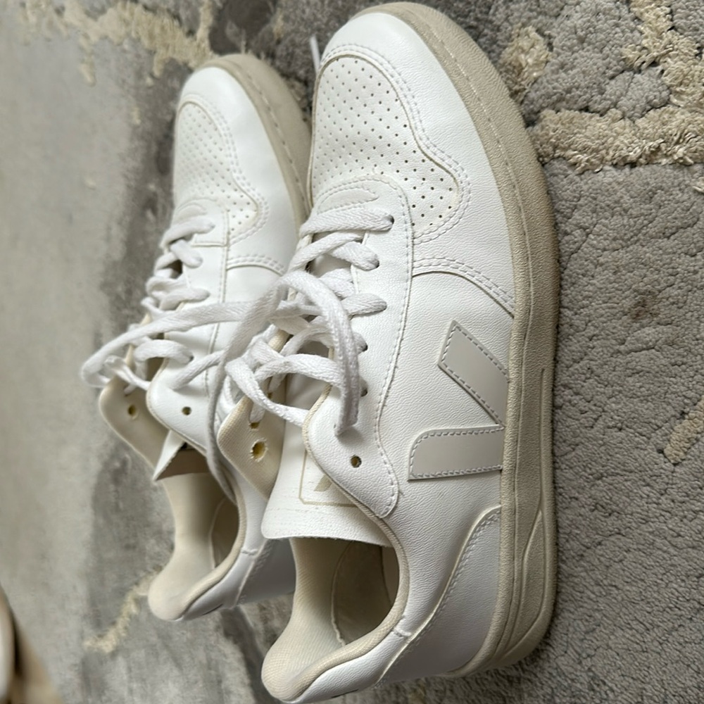 Veja shoes